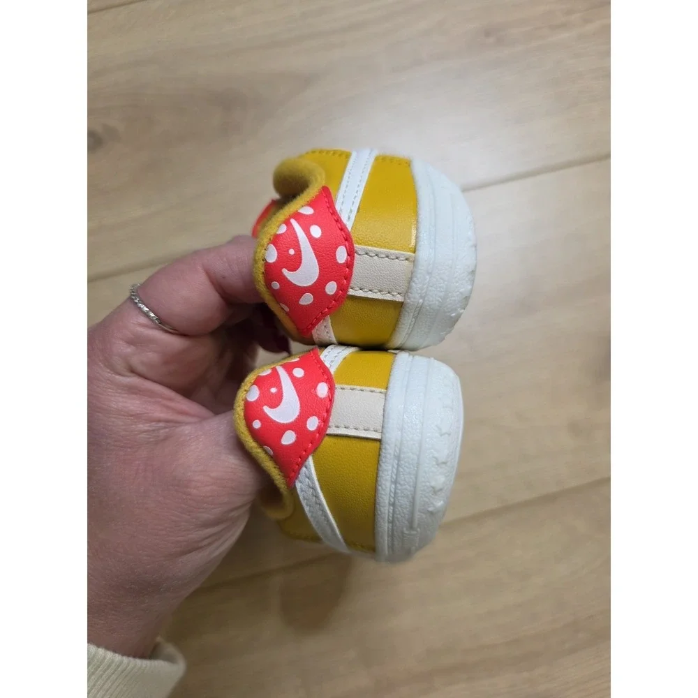 Nike Air Force 1 Crib Baby Shoes Sneakers Size 4C Yellow Ochre Mushroom